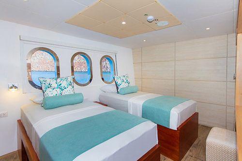Grand Daphne Galápagos Cruise Standard Cabin