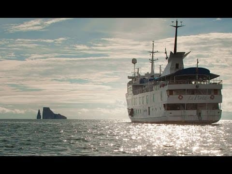 La Pinta Galapagos Cruise