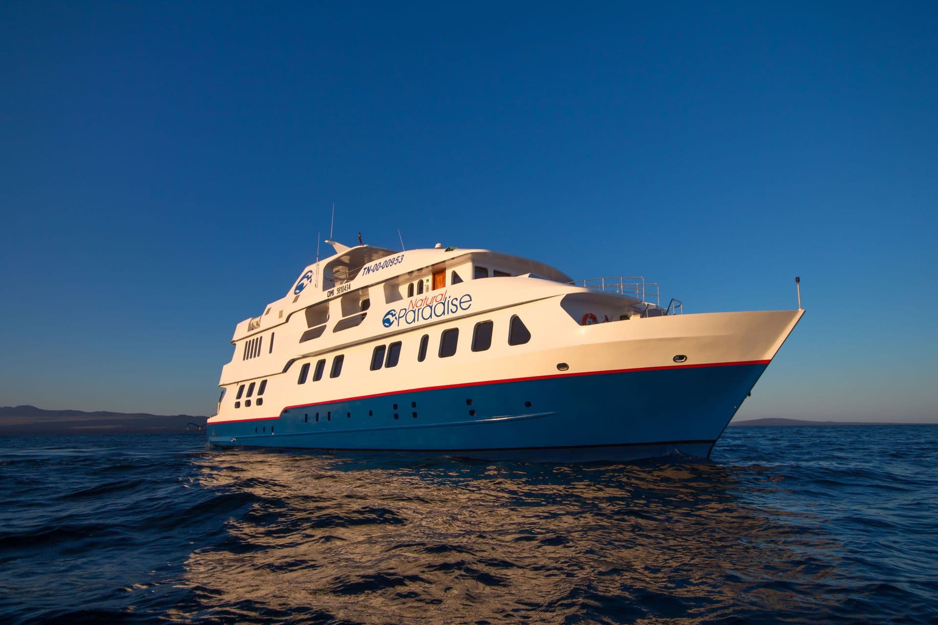Natural Paradise Galapagos Cruise