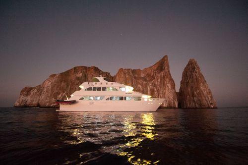 Eco Galaxy II Galapagos Cruise