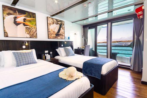Natural Paradise Galápagos Cruise