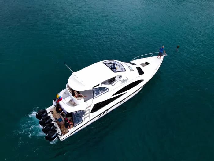 Galapagos Ferry Boats Speed Boat https://galapagostransfers.com/