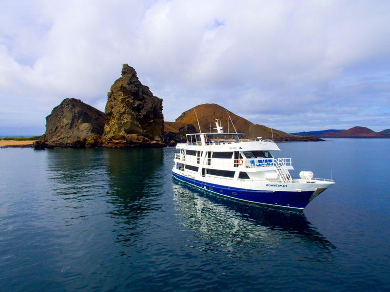 Monserrat Cruise Galapagos Panorama background
